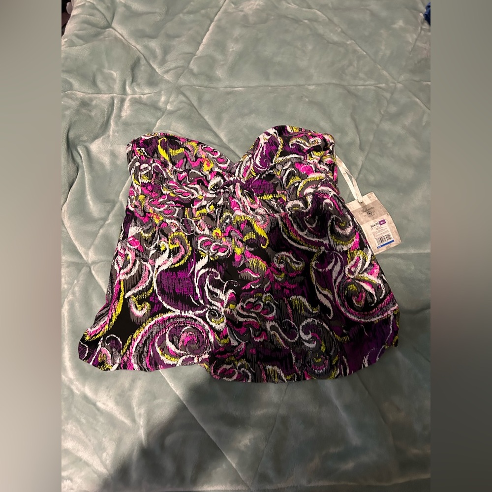XL bathing suit top brand new.